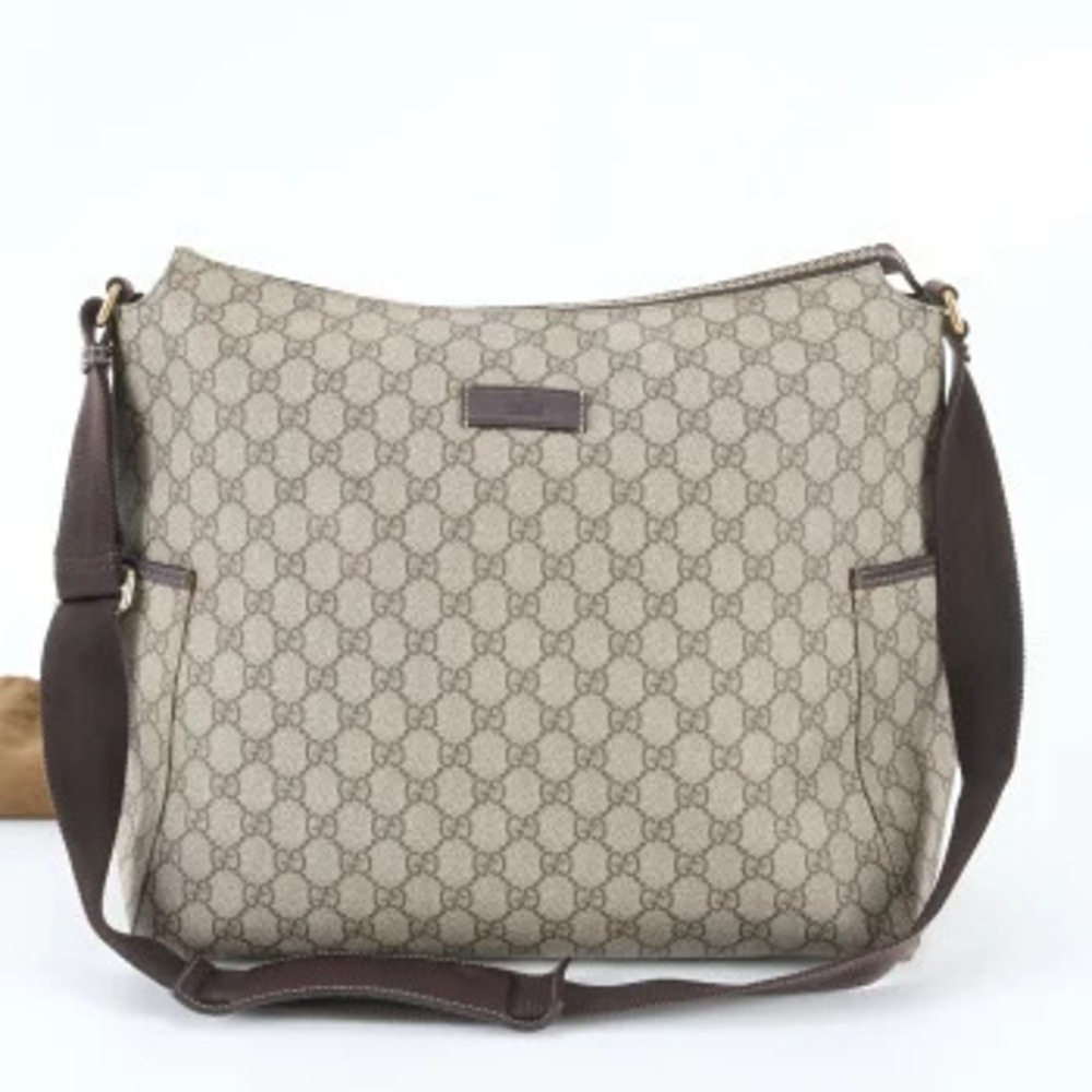 Gucci GG Supreme Leather Messenger Crossbody Bag Business Tote Brown